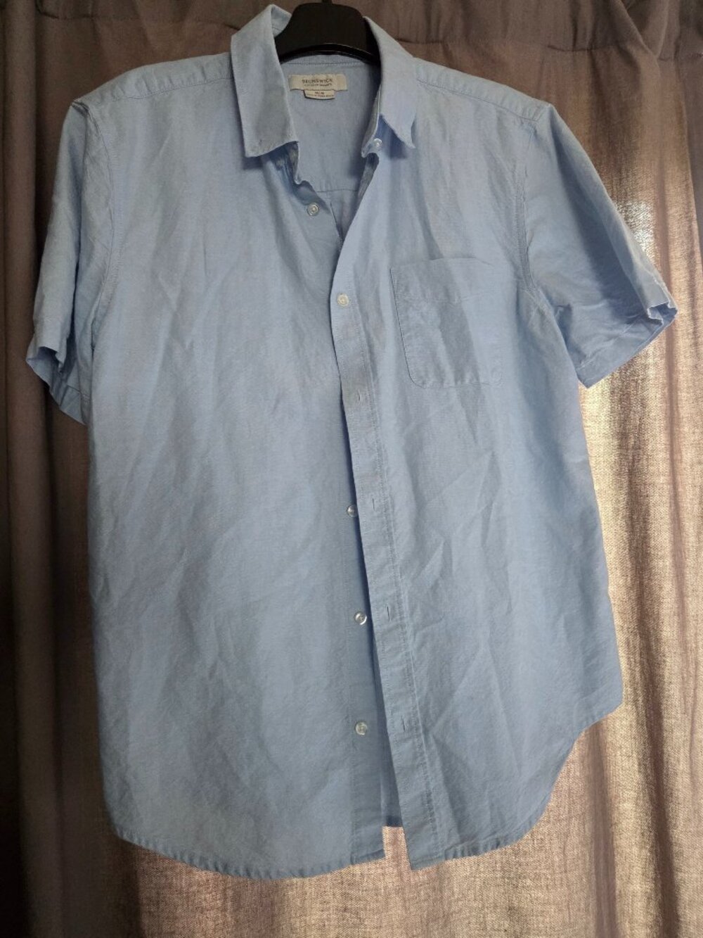 Light Blue Short-Sleeve Button-Down Shirt
